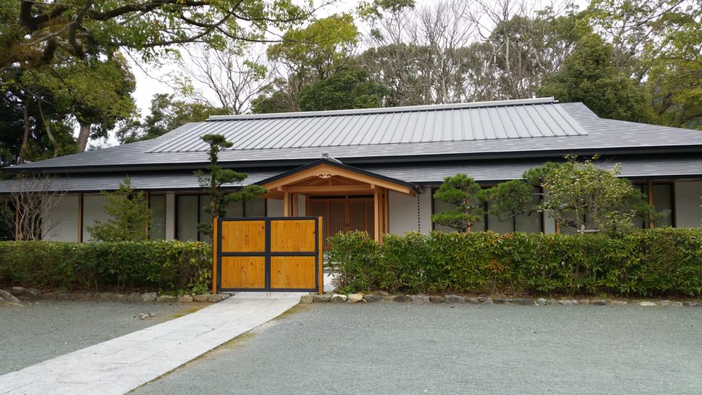 宗像大社「勅使館,清明殿,儀式殿」の紹介